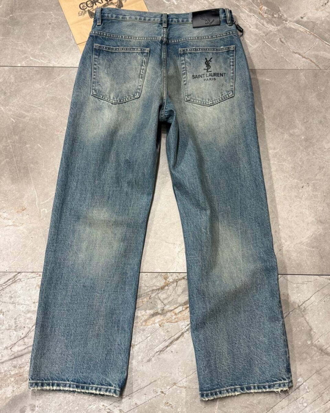 Джинсы Saint Laurent — изображение 2