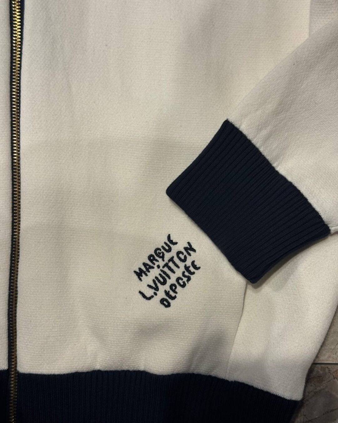 Кофта Louis Vuitton — изображение 9