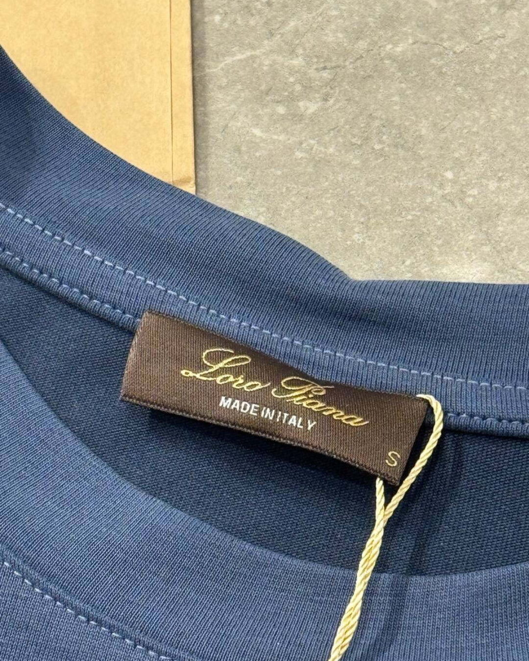 Футболка Loro Piana — изображение 5