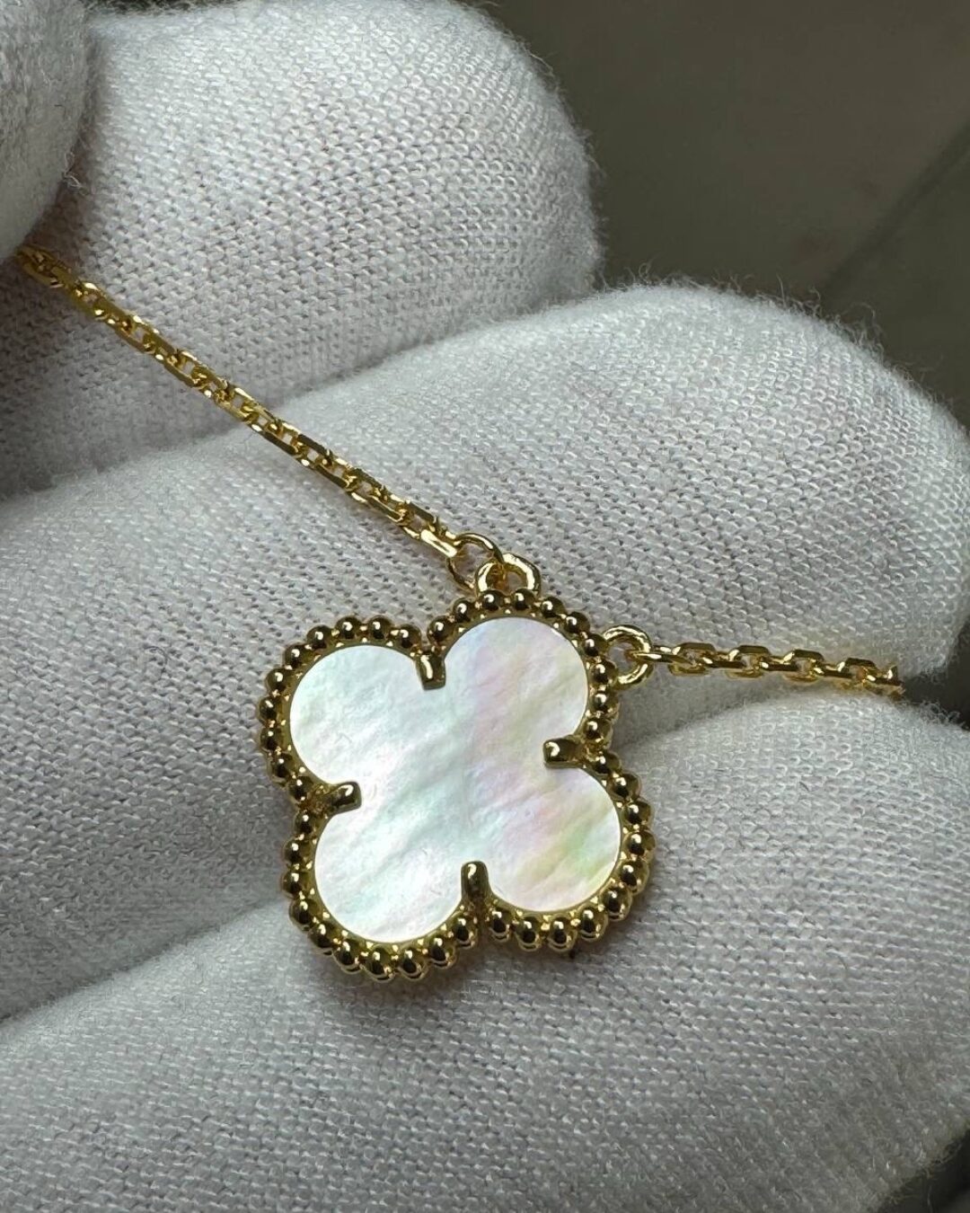 Колье Van Cleef & Arpels Vintage Alhambra (Gold/White/Mono — изображение 5