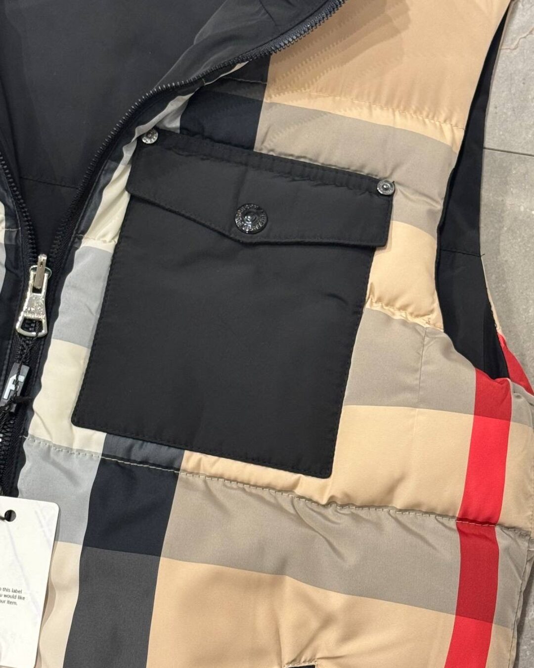 Жилет Burberry — изображение 8