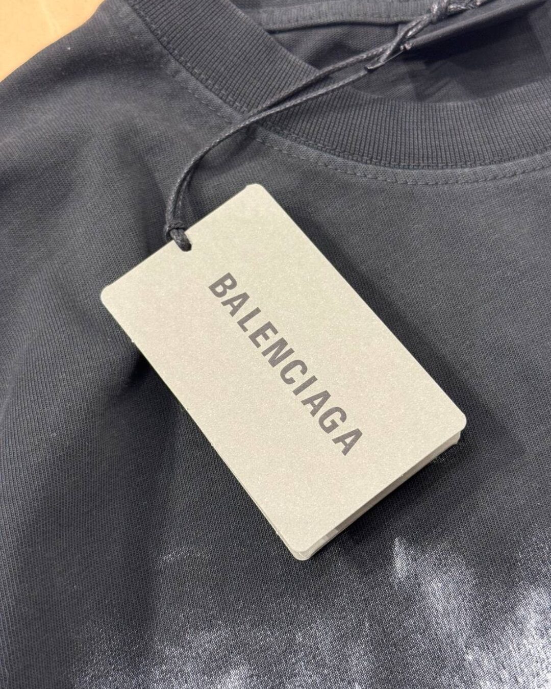Футболка Balenciaga — изображение 8
