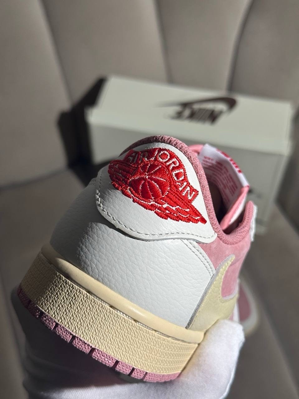 Кеды Travis Scott X Air Jordan 1 OG Sail Shy Pink — фото 8