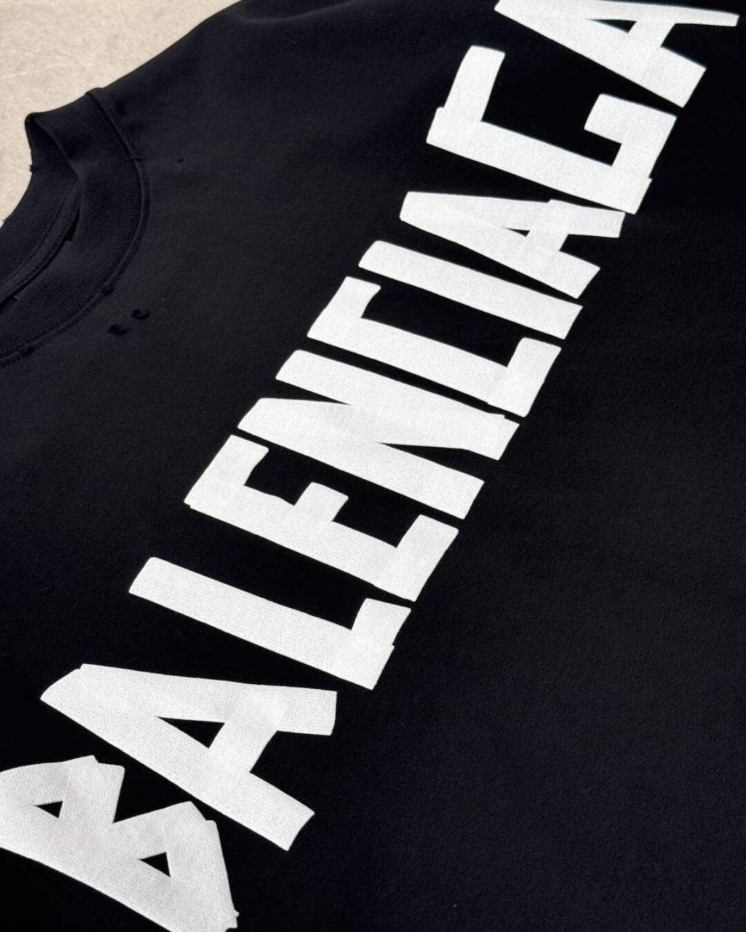 Футболка Balenciaga — изображение 6