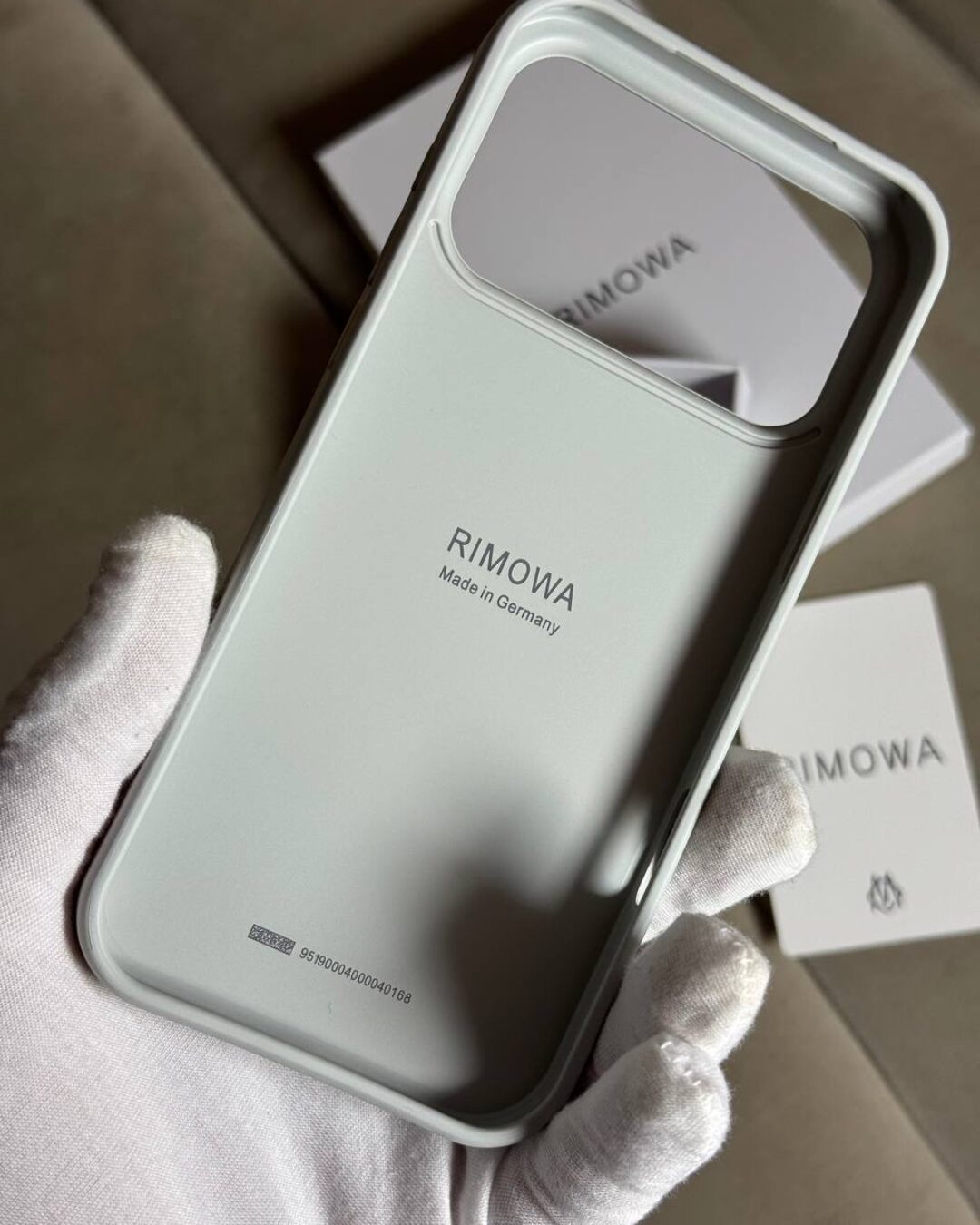 Чехол Rimowa (IPhone 17 Pro Max) — изображение 4