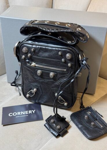 Сумка Balenciaga Le Cagole Crossbody