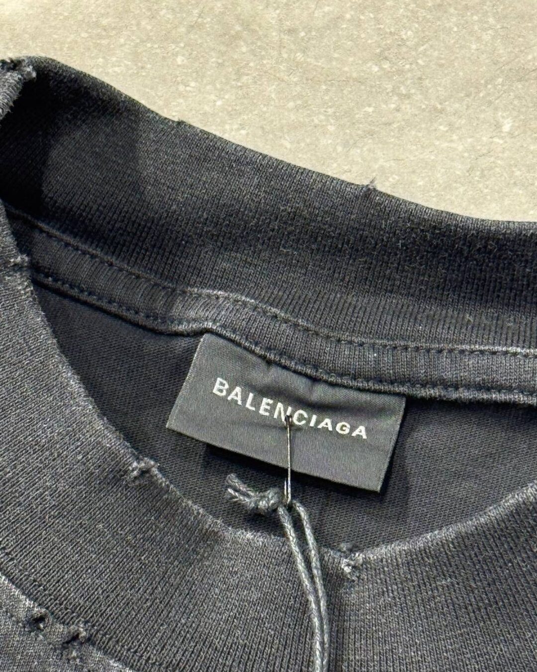 Футболка Balenciaga — изображение 4