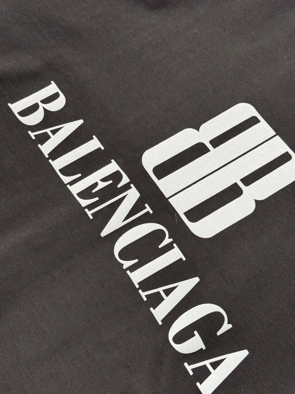 Футболка Balenciaga — фото 5