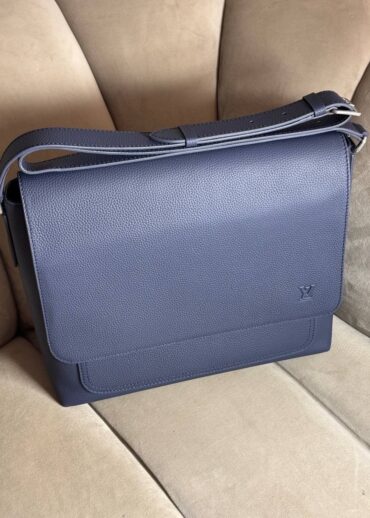 Сумка Louis Vuitton Aerogram