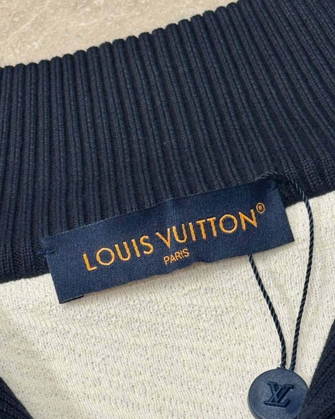 Кофта Louis Vuitton — изображение 7