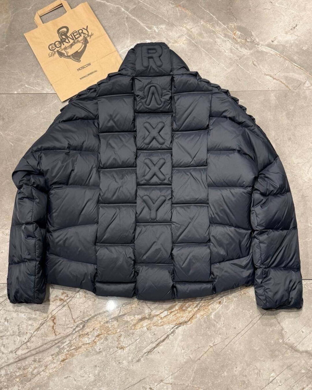 Пуховик Moncler — изображение 2