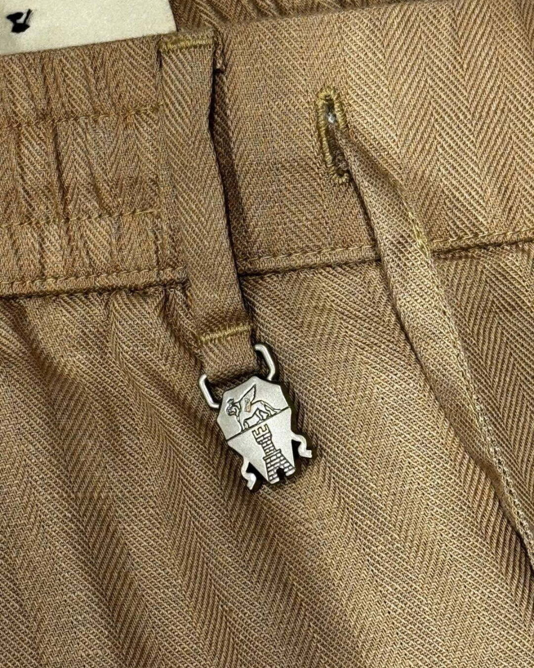 Льняные штаны Brunello Cucinelli — изображение 8