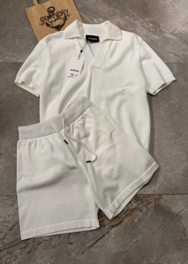 Костюм Jacquemus