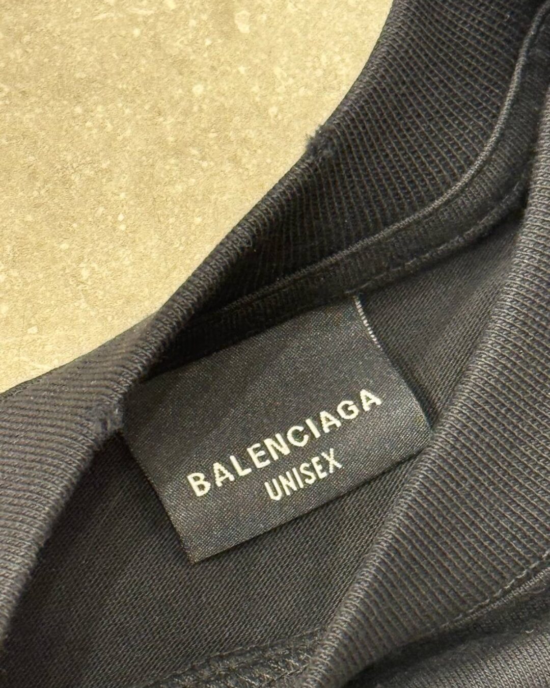 Футболка Balenciaga — изображение 7