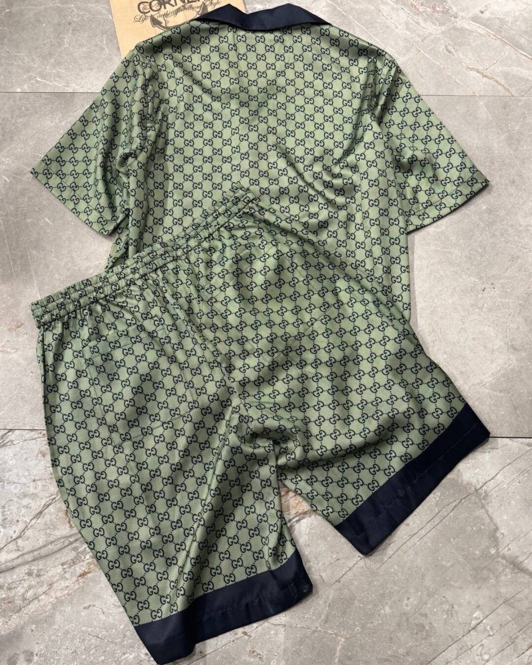 Костюм Gucci — изображение 2