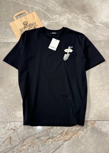 Футболка Jacquemus