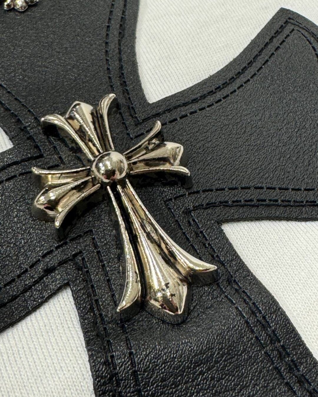 Футболка Chrome Hearts — изображение 9
