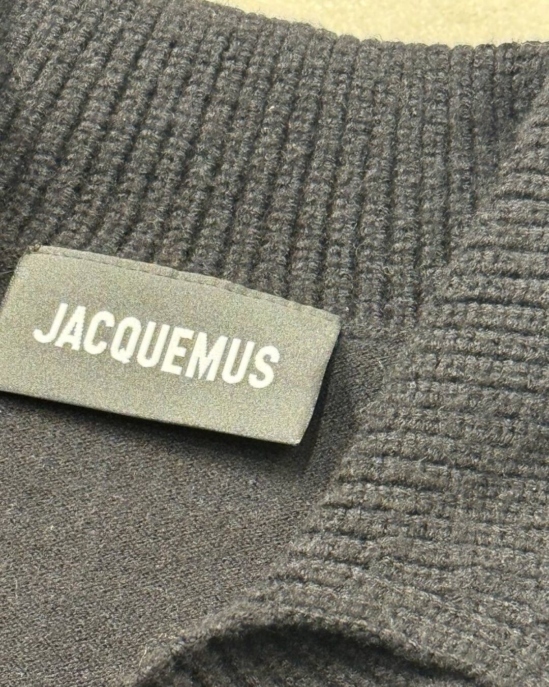Костюм Jacquemus — изображение 7