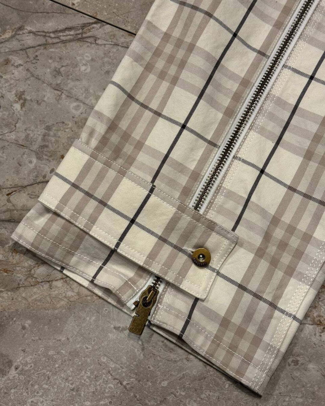 Штаны Burberry — изображение 4