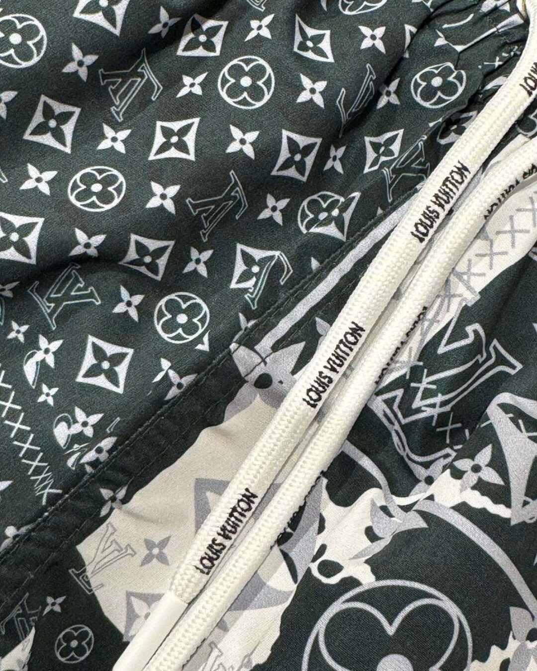 Шорты Louis Vuitton — изображение 5