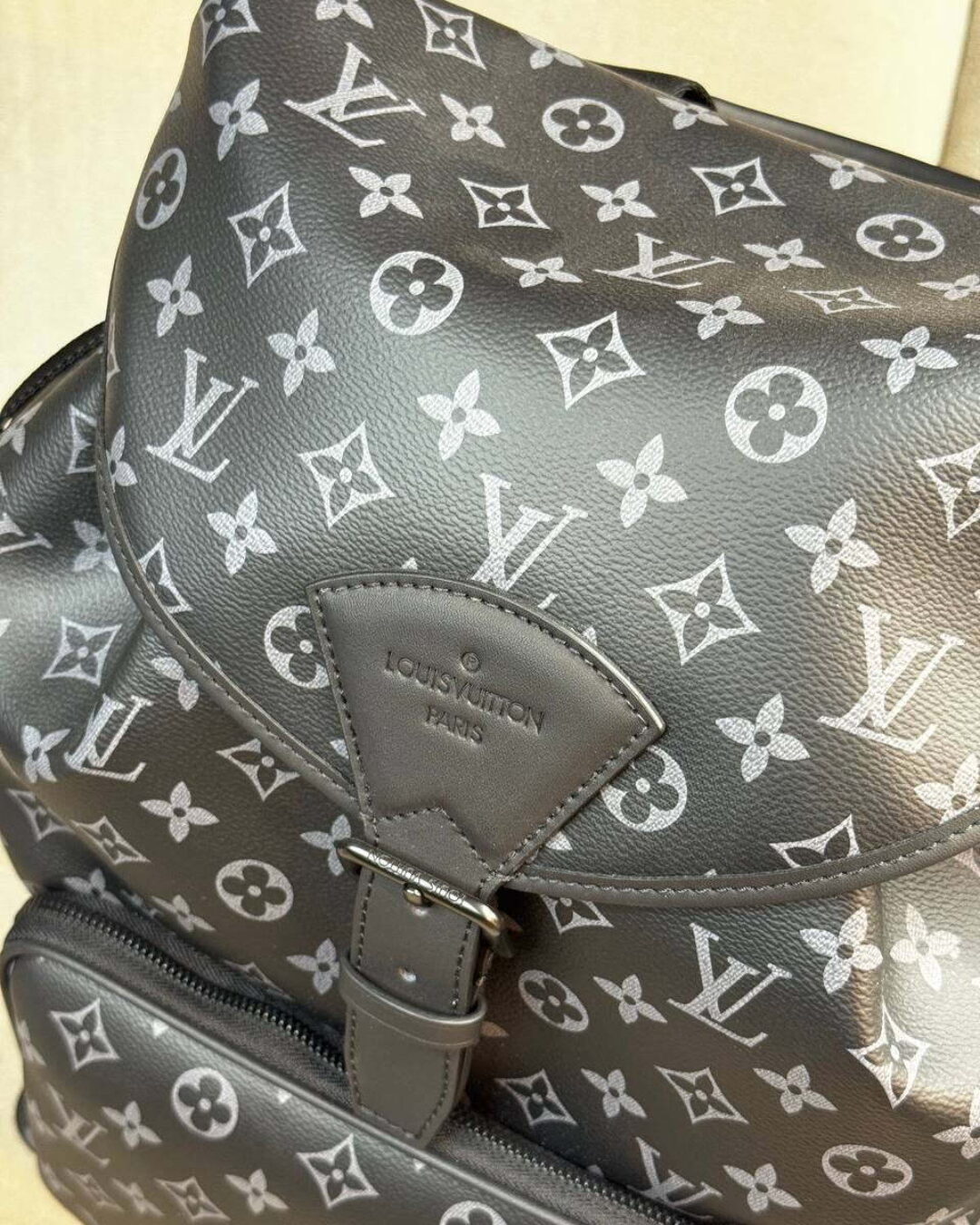 Рюкзак Louis Vuitton — изображение 4
