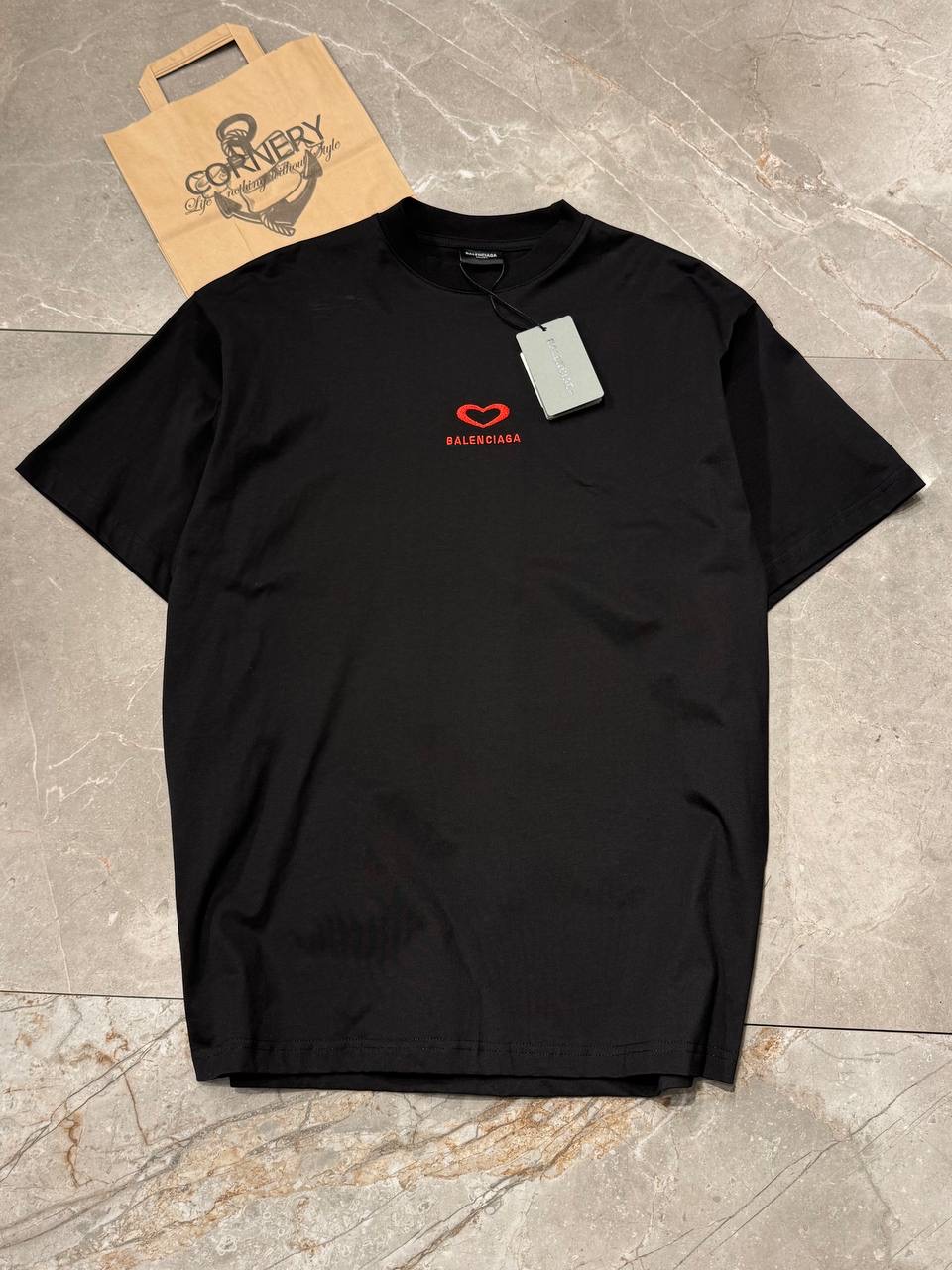 Футболка Balenciaga