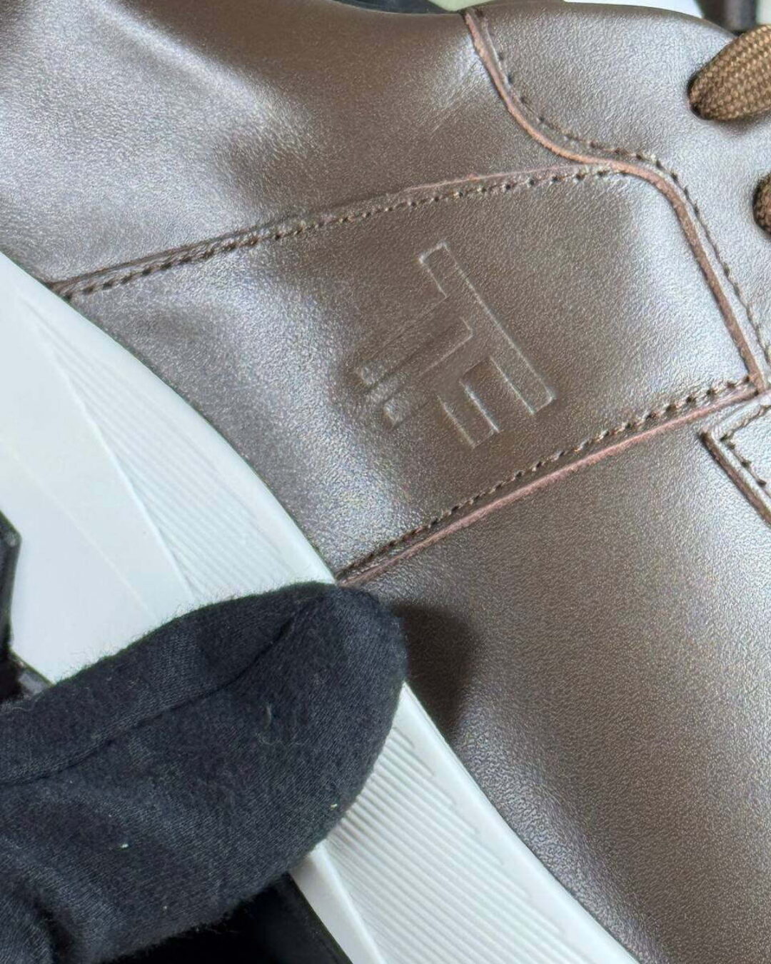 Кроссовки Tom Ford — изображение 5