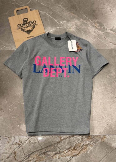 Футболка Gallery Dept