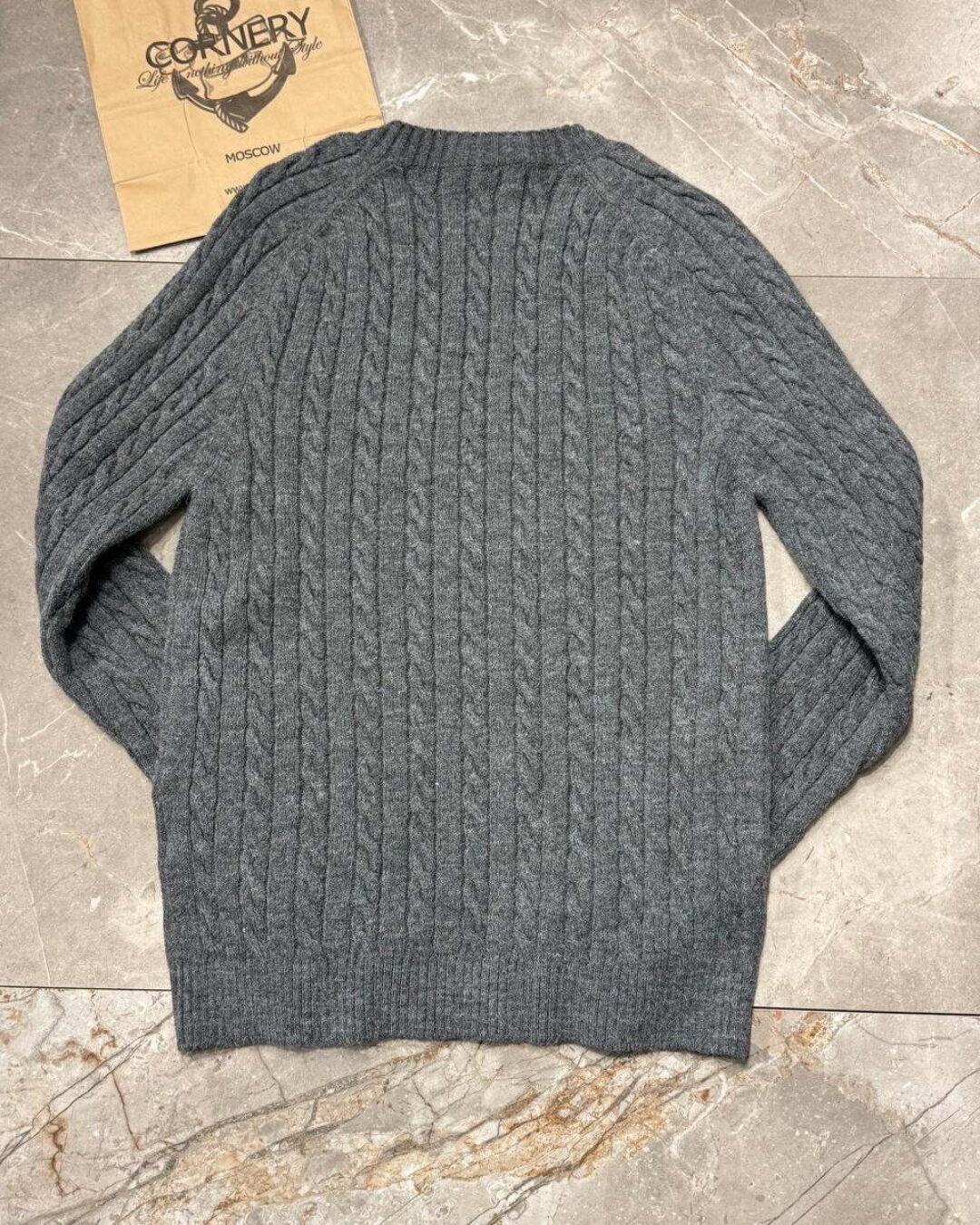 Свитер Valentino — изображение 2