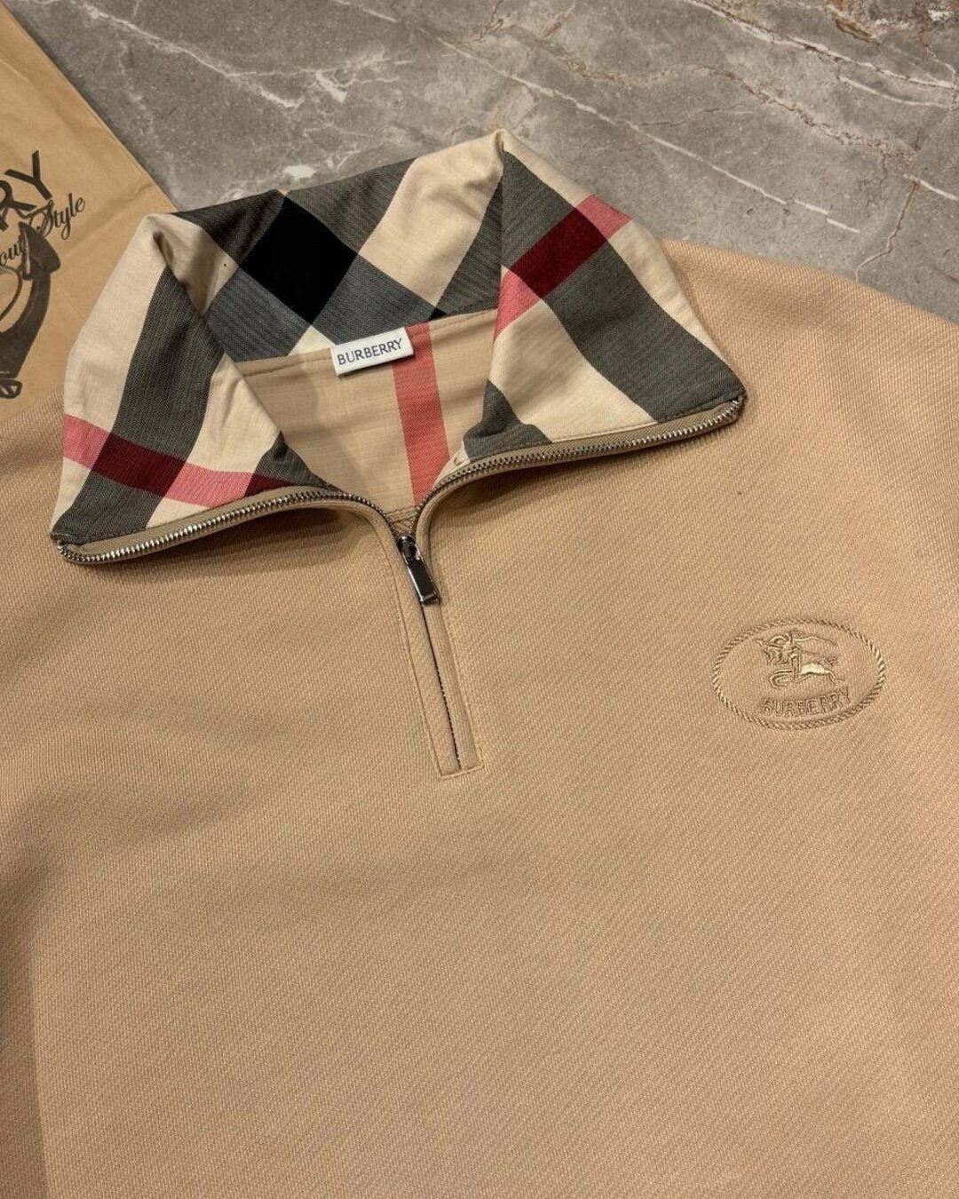 Кофта Burberry — изображение 4