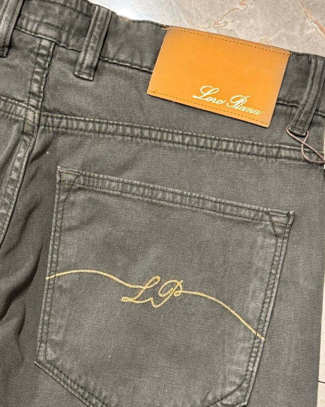 Джинсы Loro Piana — изображение 8