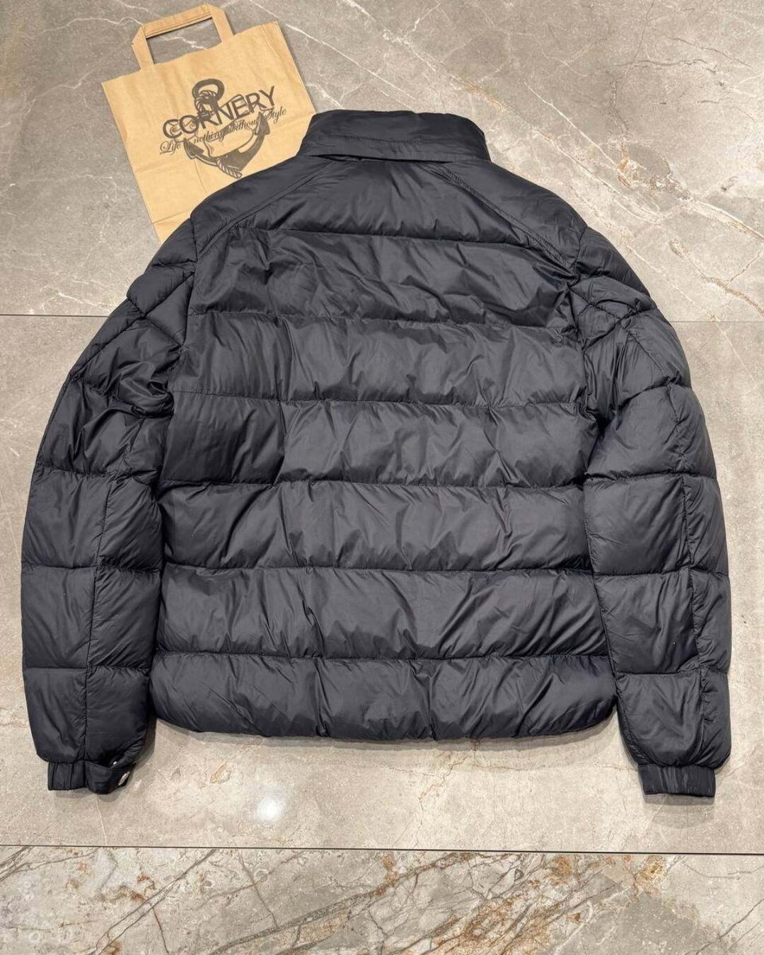Пуховик Moncler — изображение 2