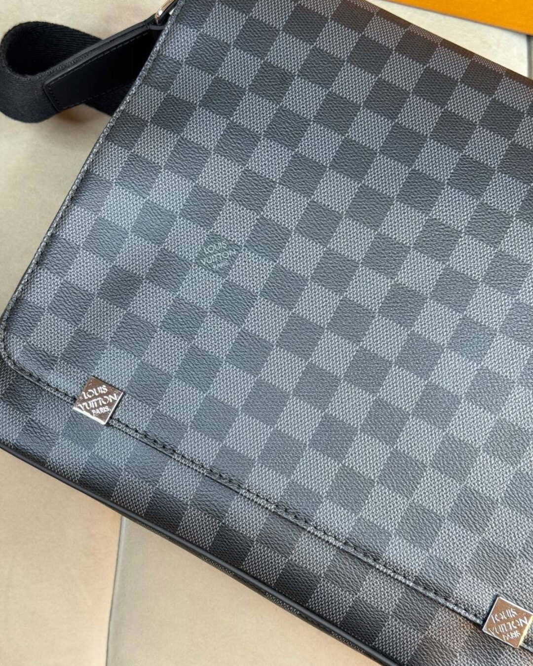 Сумка Louis Vuitton District PM BIG (Премиум) — изображение 7