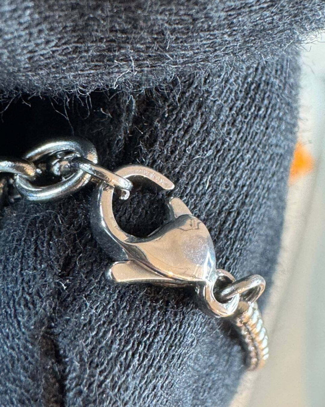 Колье Louis Vuitton — изображение 9