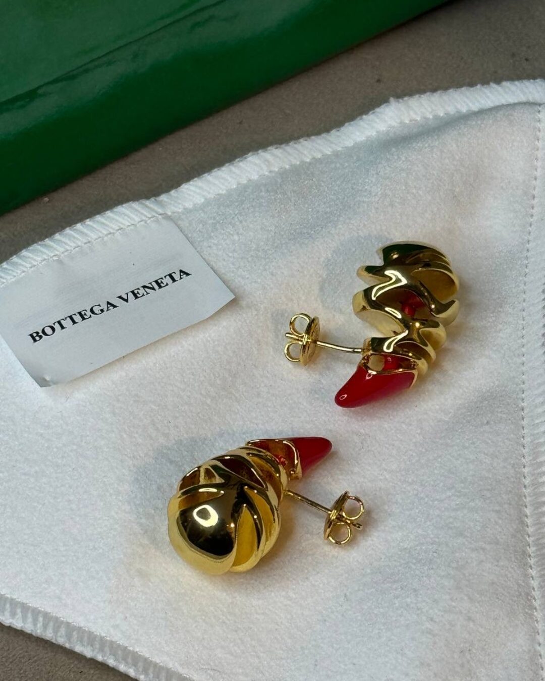Серьги Bottega Venetta — изображение 2