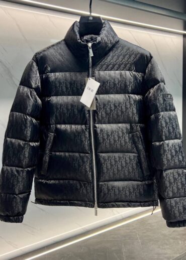Пуховик Dior