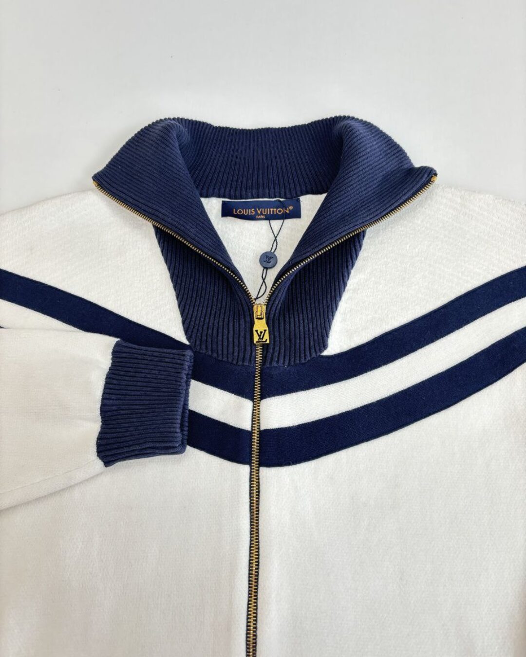 Кофта Louis Vuitton — изображение 3