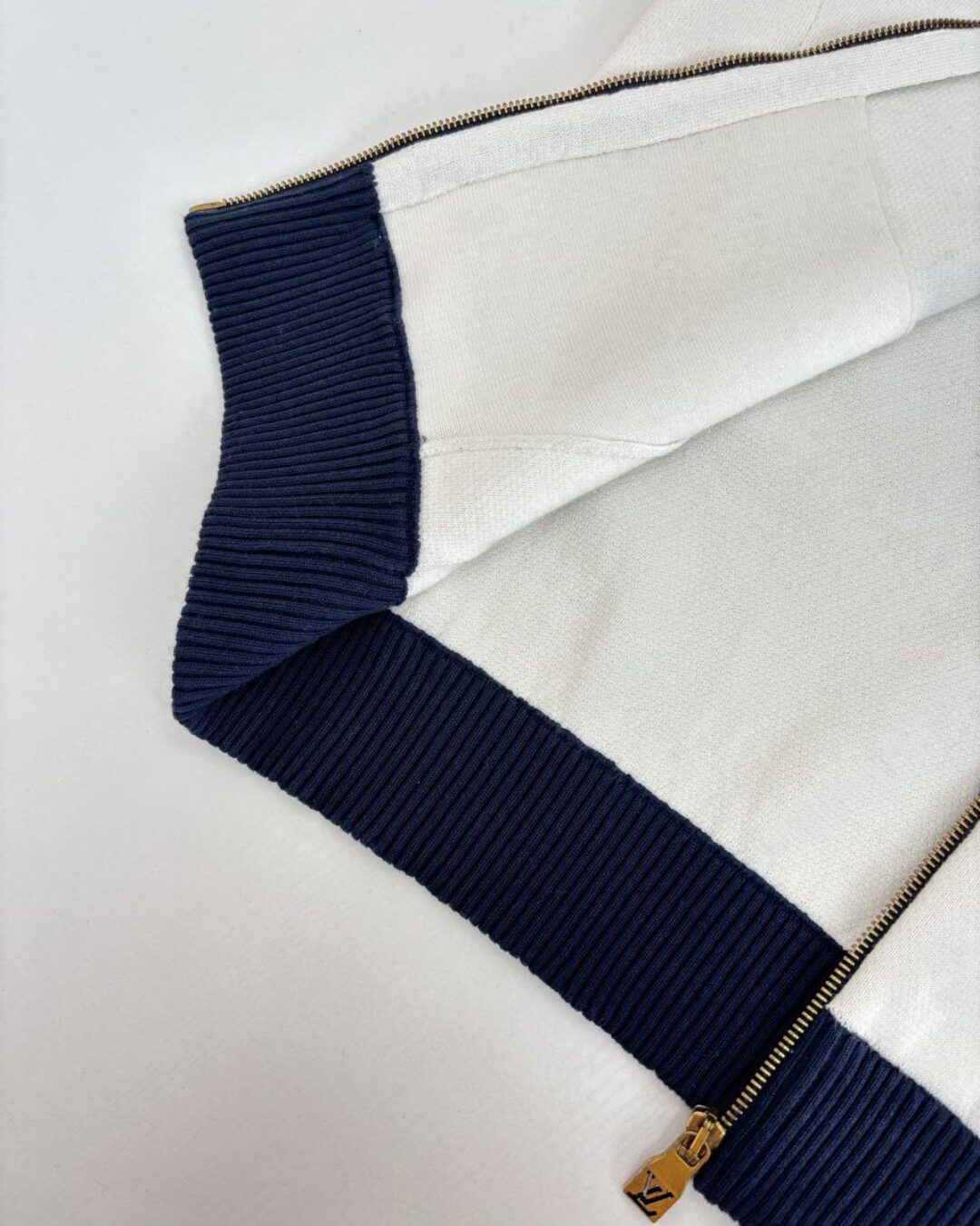 Кофта Louis Vuitton — изображение 4