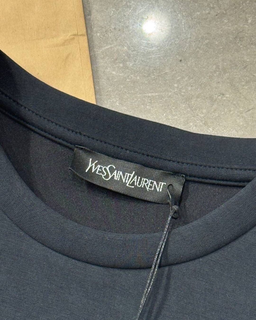 Футболка Yves Saint Laurent — изображение 5