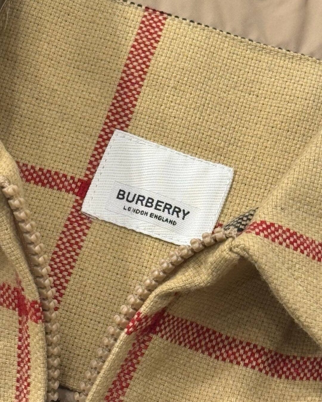 Куртка Burberry — изображение 9