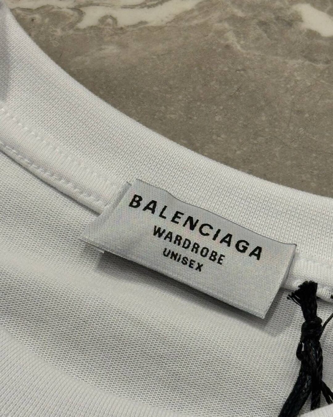 Футболка Balenciaga — изображение 7