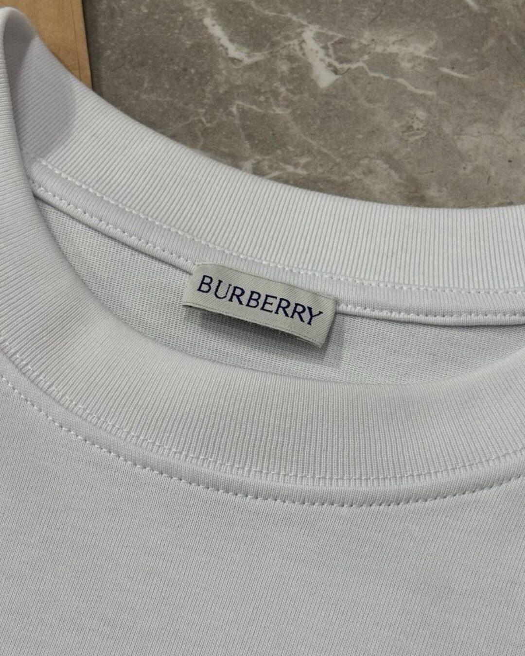 Футболка Burberry — изображение 3