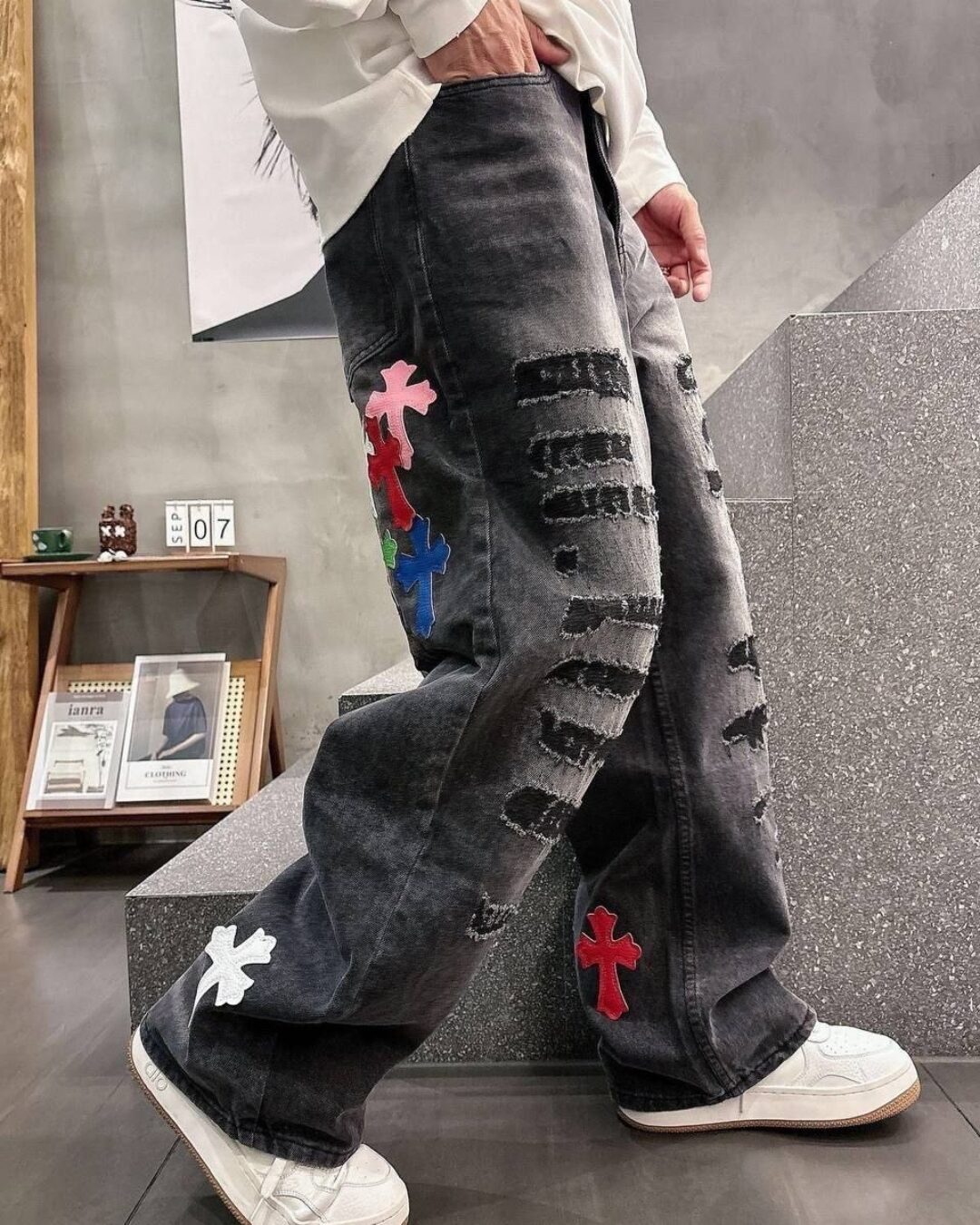 Джинсы Chrome Hearts — изображение 4