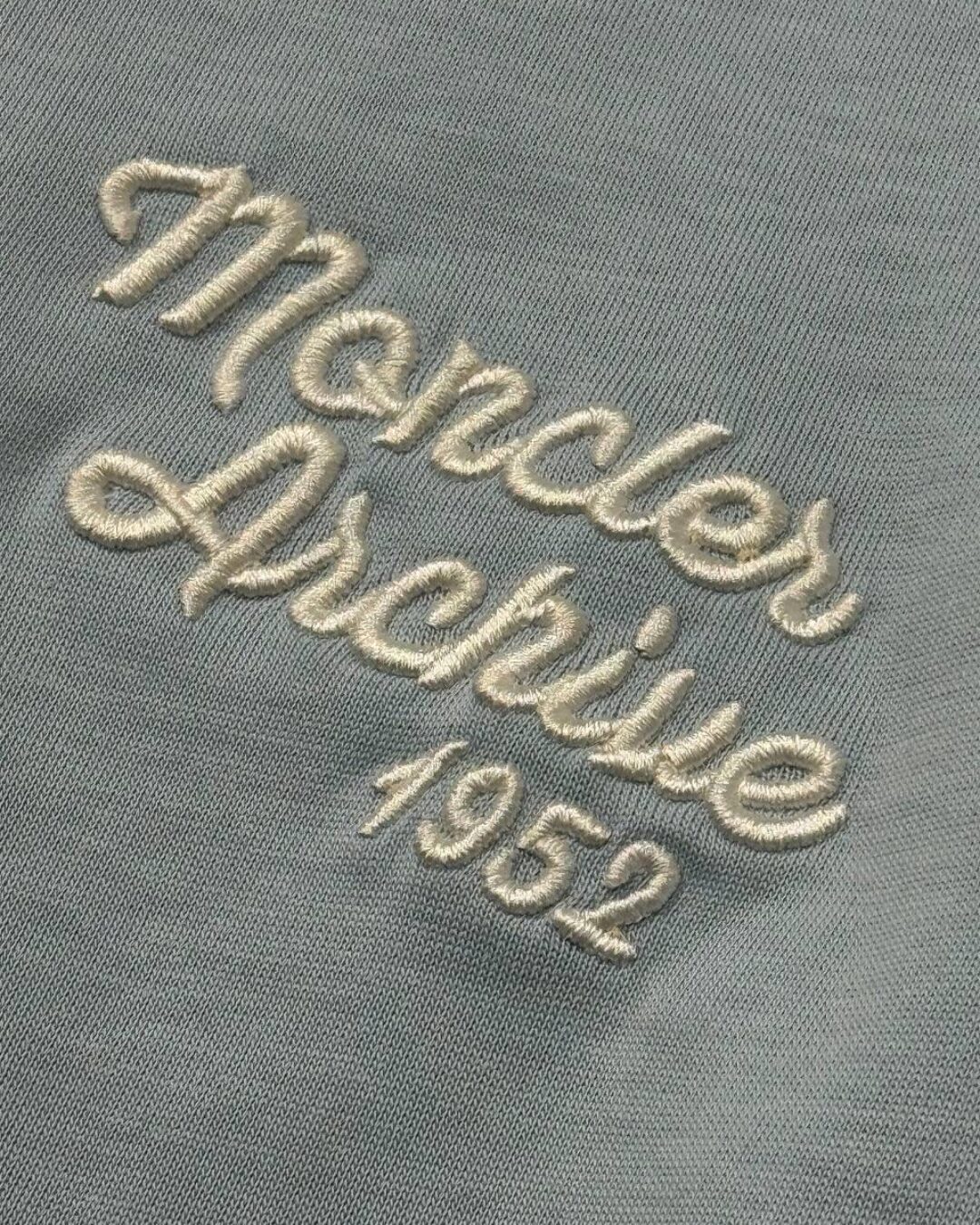 Футболка Moncler — изображение 9