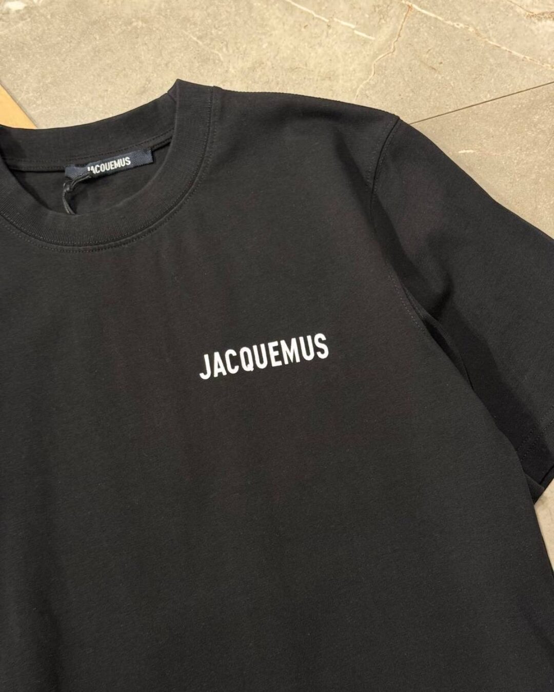 Футболка Jacquemus — изображение 3
