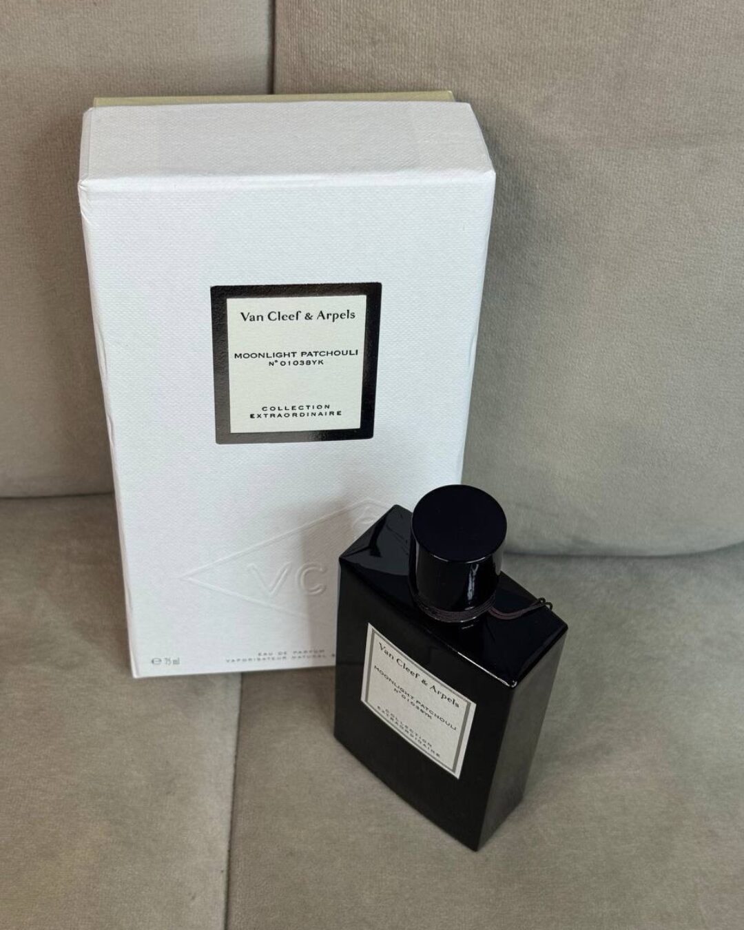 Парфюм Van Cleef & Arpels Moonlight Patchouli — изображение 3