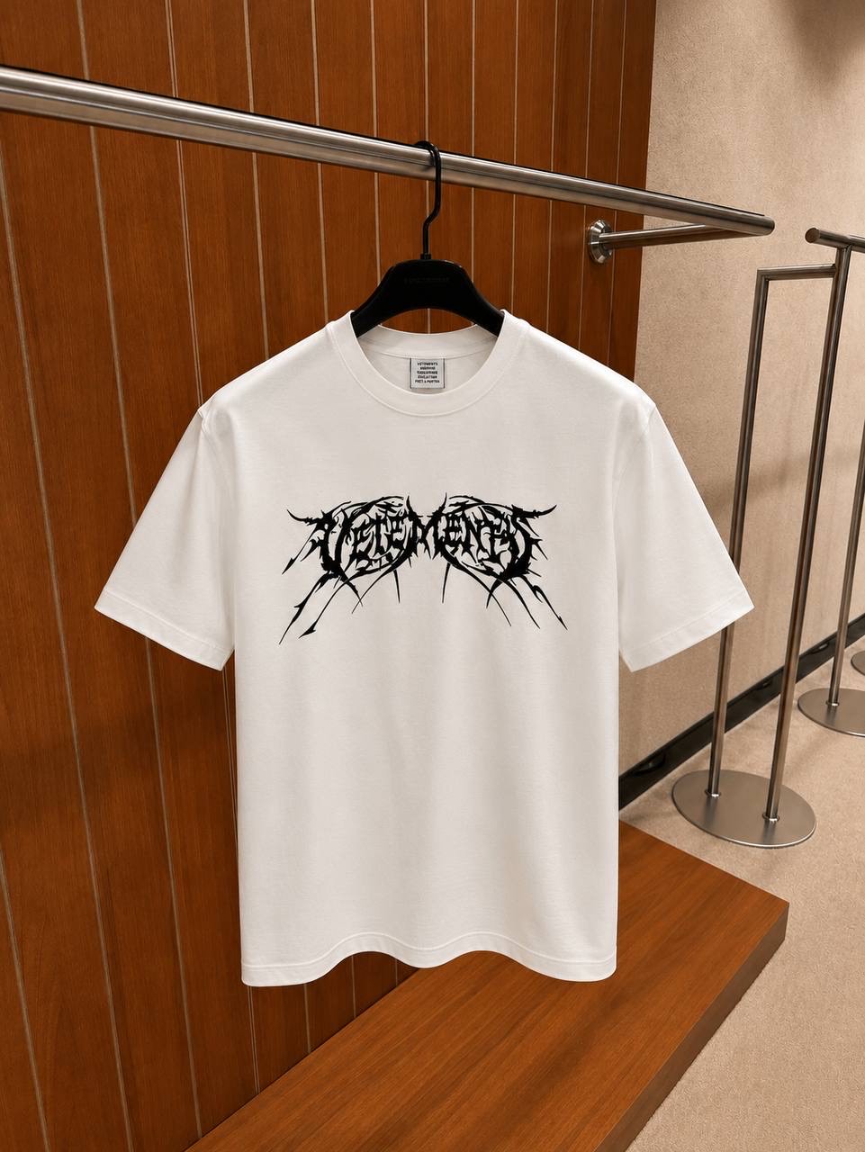 Футболка Vetements