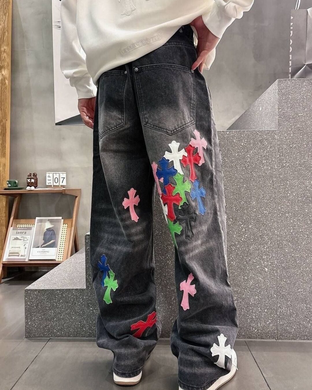 Джинсы Chrome Hearts — изображение 2