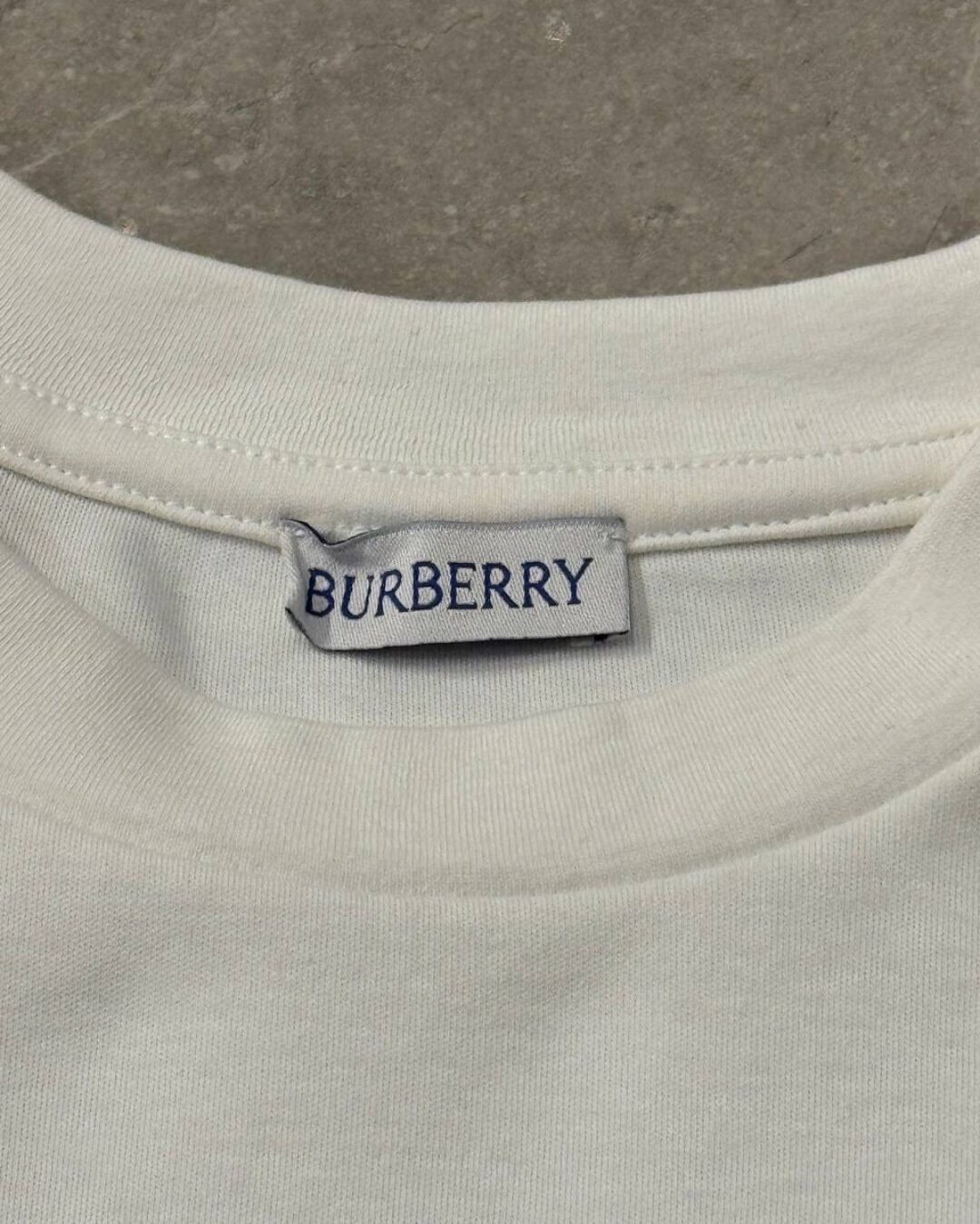 Футболка Burberry — изображение 6