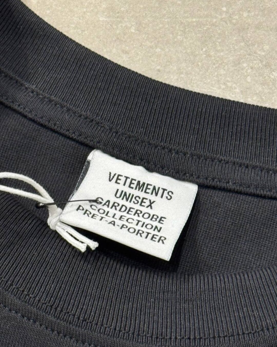 Футболка Vetements — изображение 9